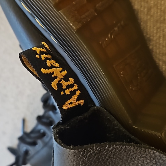 Dr Martens Boots Womens Size 8 Us 1460 Pascal Virginia Leather Black Beautiful - Picture 8 of 12